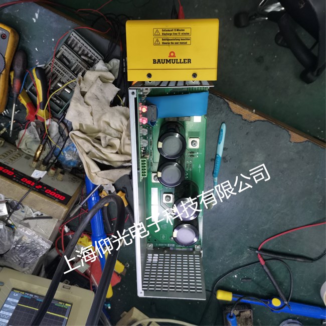 �U�����ŷ��(q��)��(d��ng)���S��LED���ǾG���ϾS��