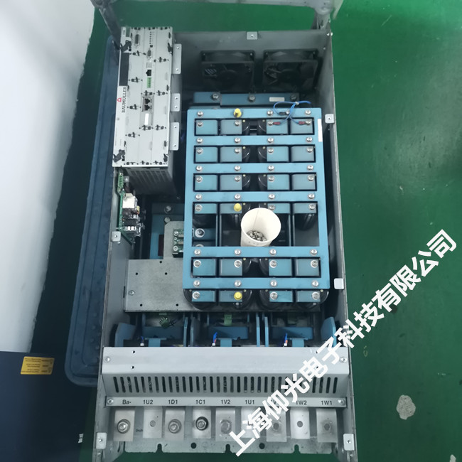 �U����/�������ŷ��(q��)��(d��ng)��3300��(b��o)�����aP0206/80�S�޷�����