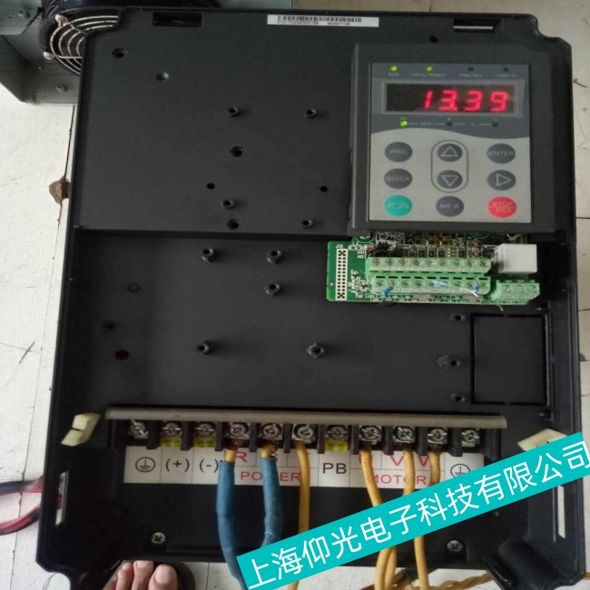 �o(w��)�aInovance�R��MD380ϵ��׃�l����늈�(b��o)�����ϾS��