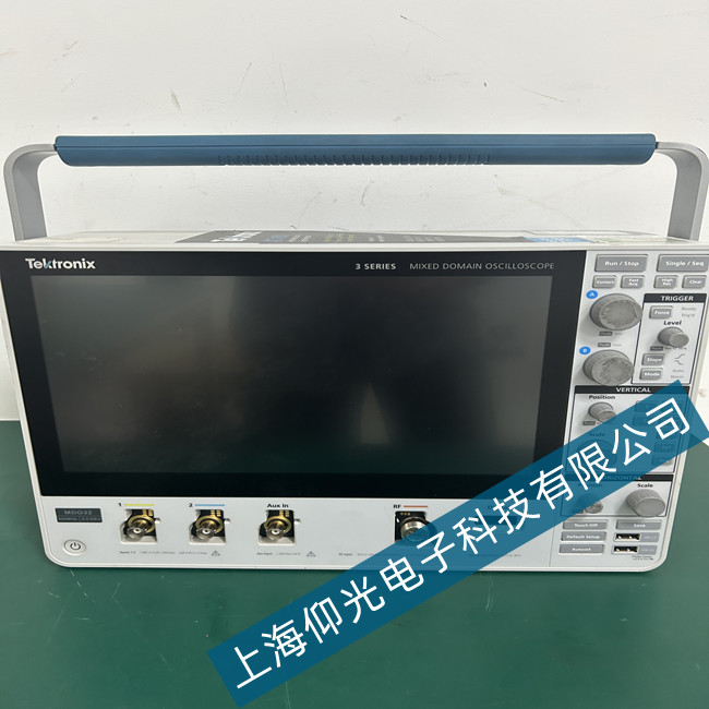 ̩�� MDO32 �������̖(h��o)ʾ�������F(xi��n)ͨ�����ϕr(sh��)����Ч��Q����